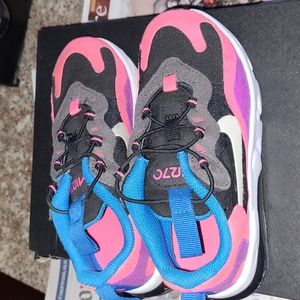 Nike Air 270
